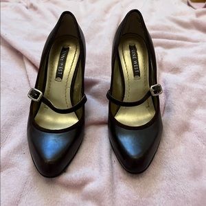 Nine West, 5 1/2, brown heels.